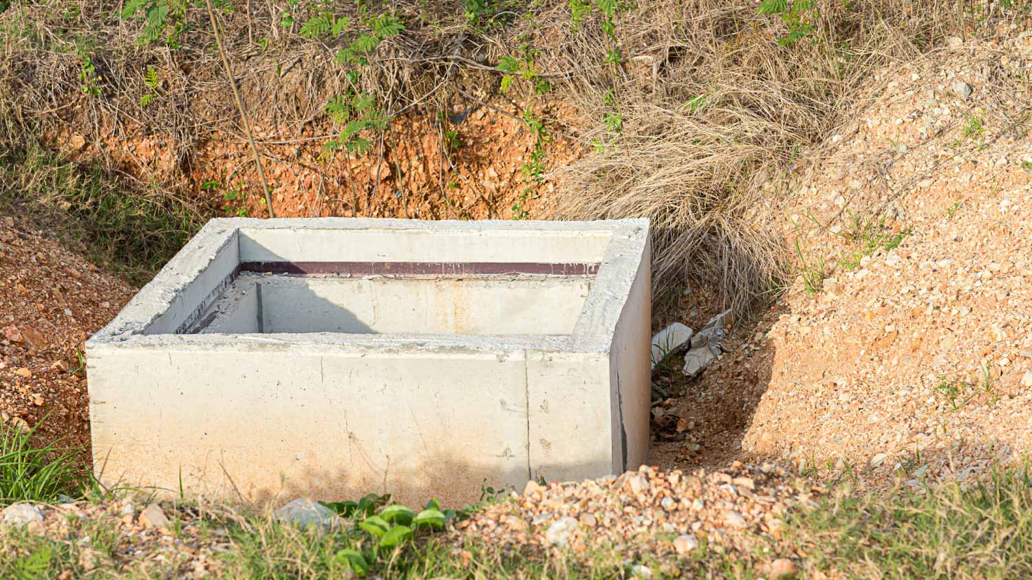 Concrete construction tube pipe