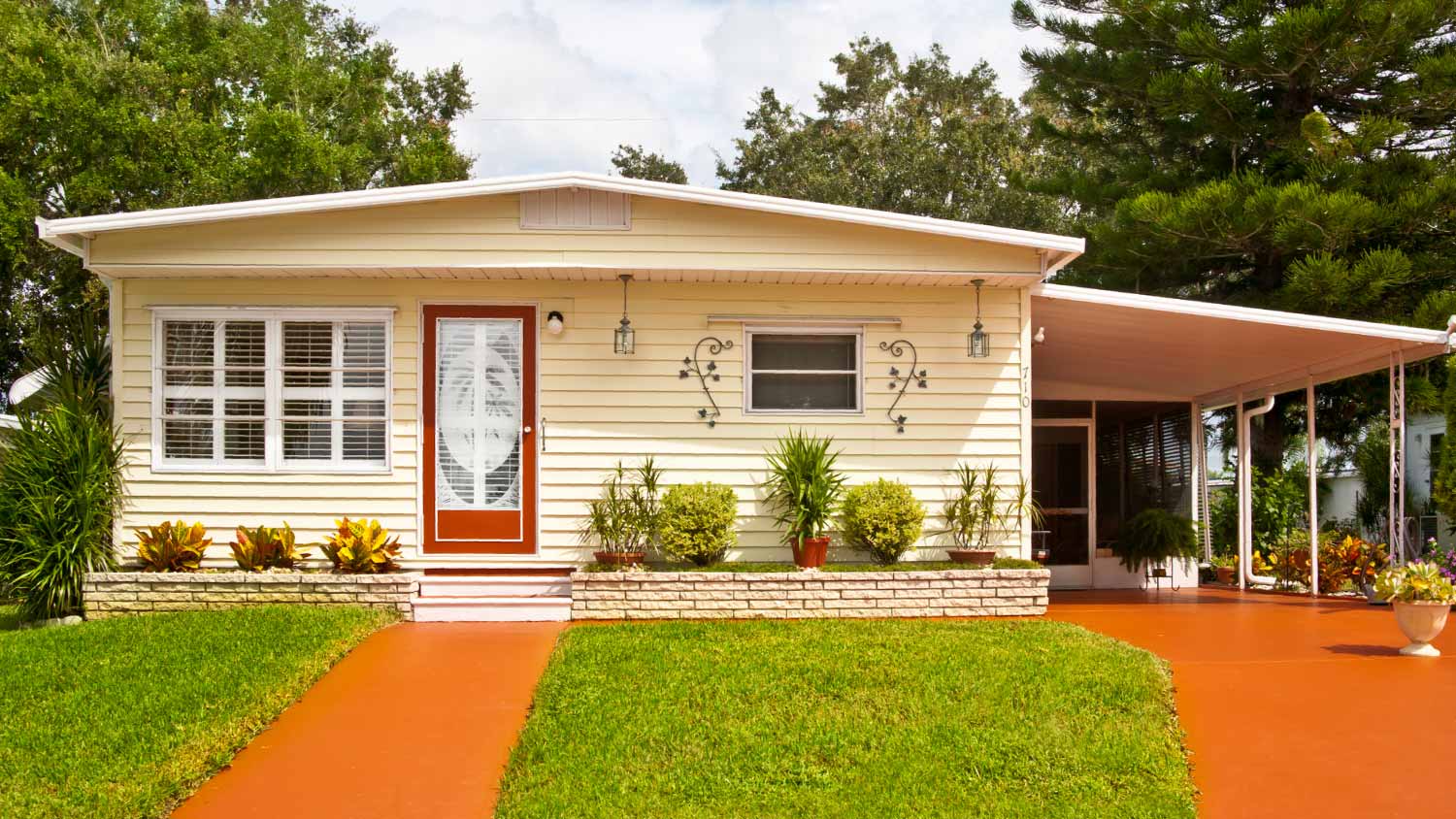 A mobile home with carport