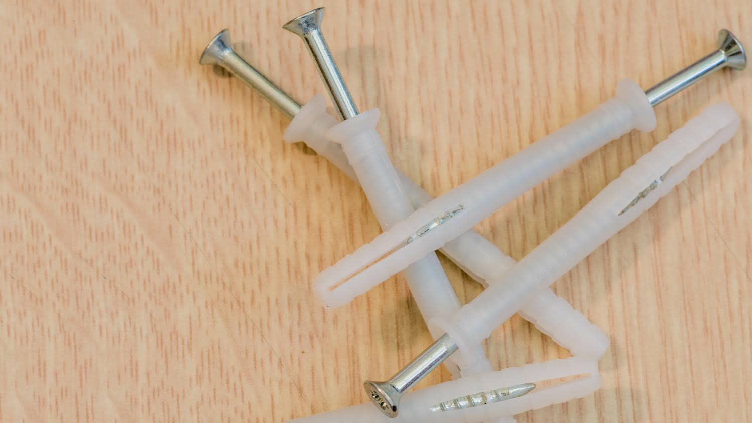 close up self drilling anchor