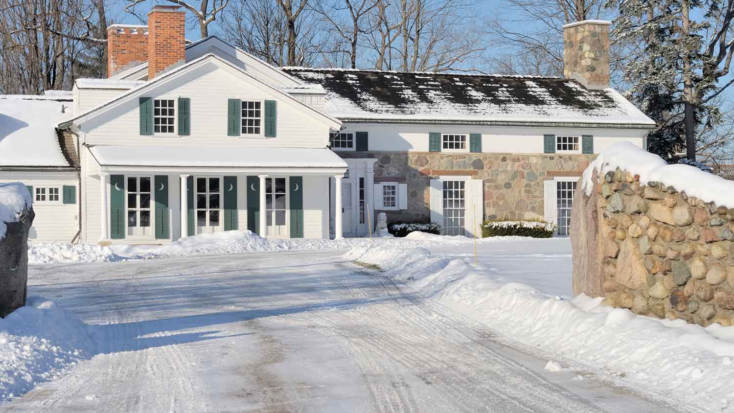 Large house driveway clear of snow
