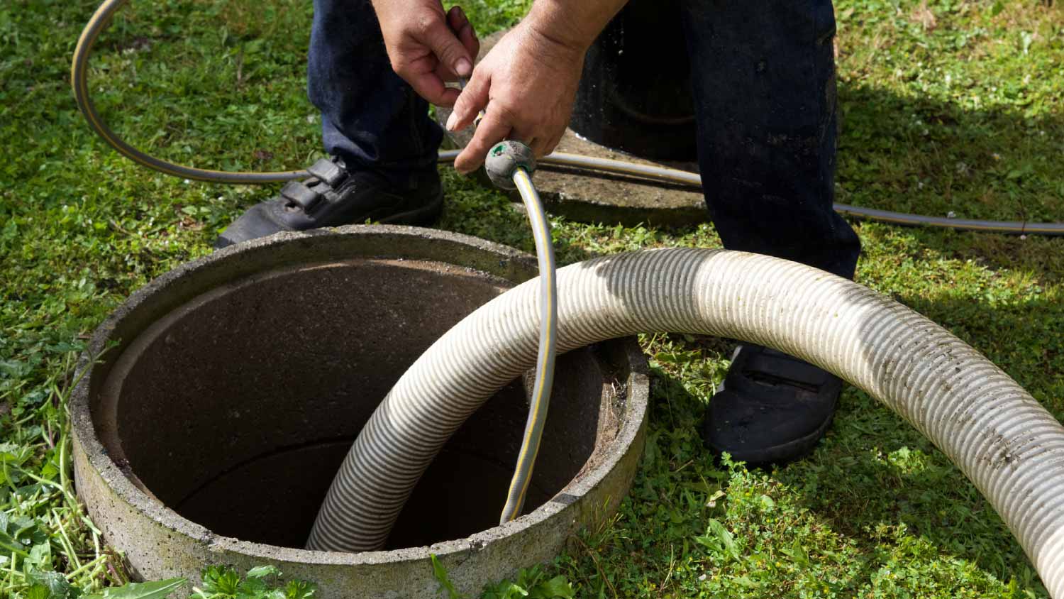 Septic tank cleaning