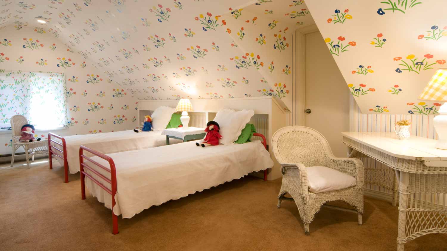 Attic children bedroom