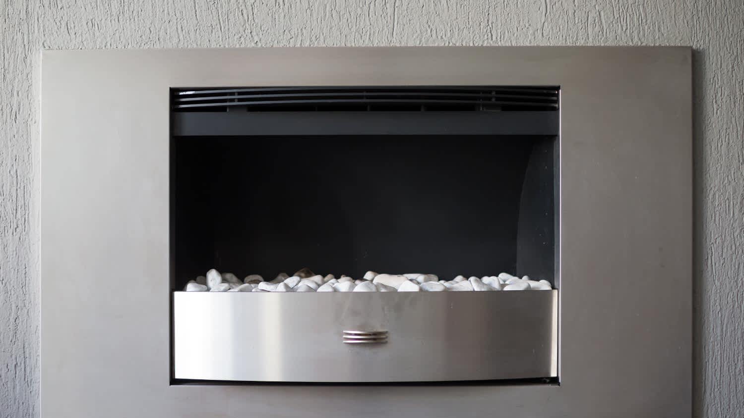 Inbuilt gas fireplace in wall
