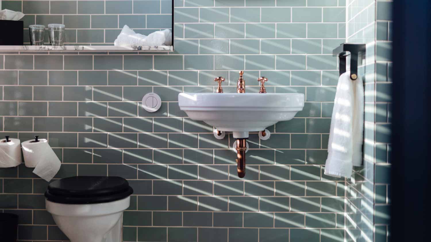 A stylish Bathroom Interior