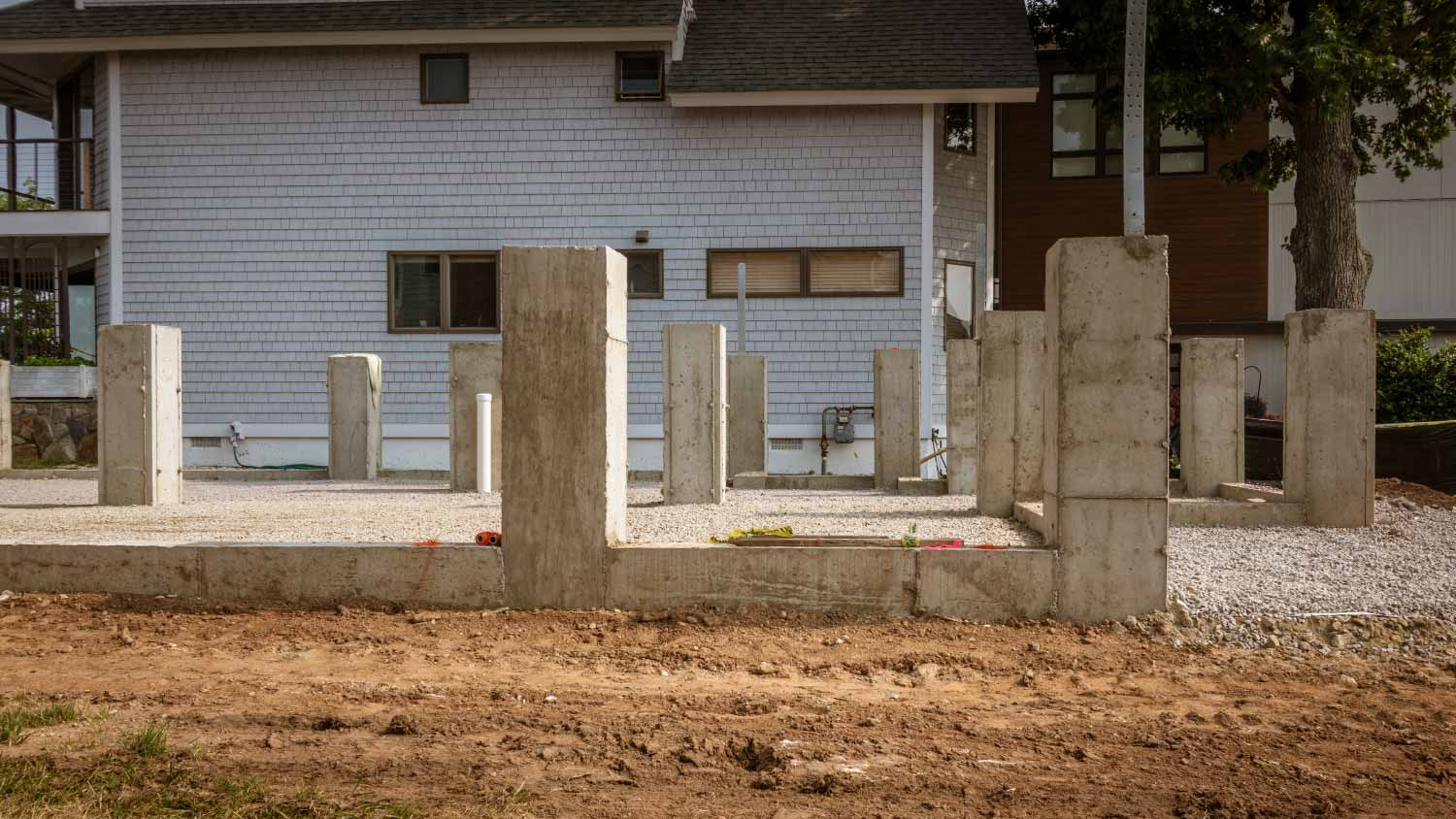 Pier and beam foundation