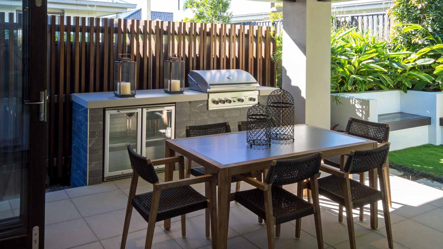 Dining room table and open kitchen