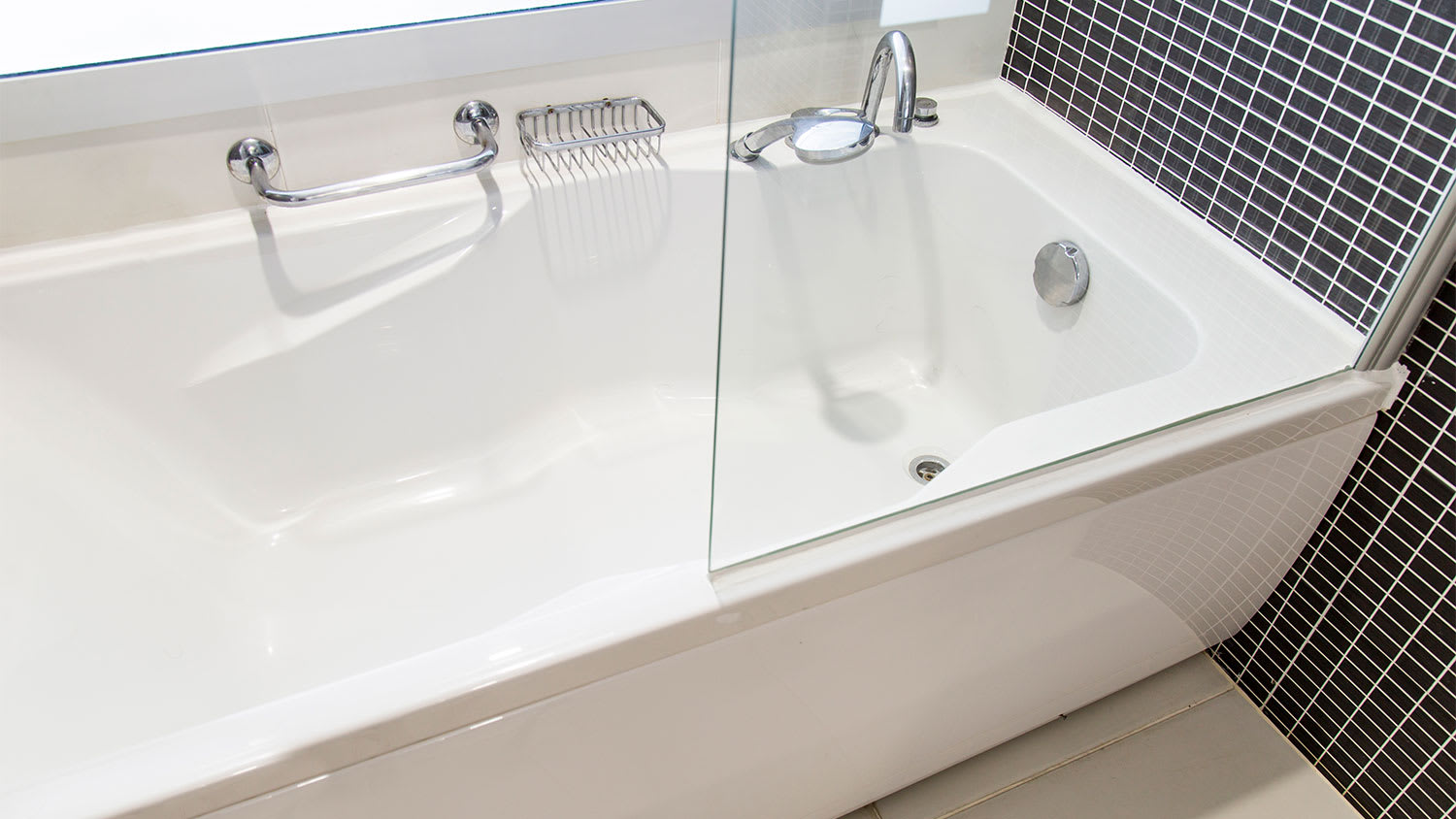 An alcove bathtub