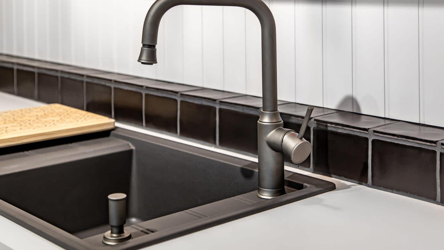 A top-mount sink