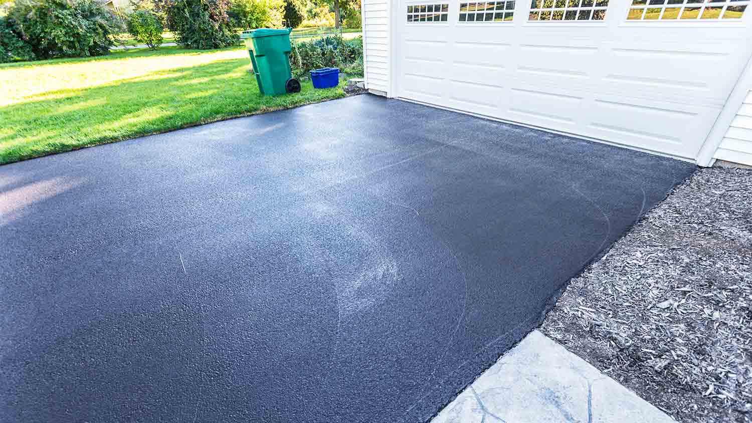 sealed asphalt driveway