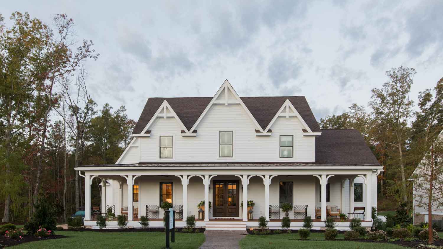 A large house with Hardie board siding