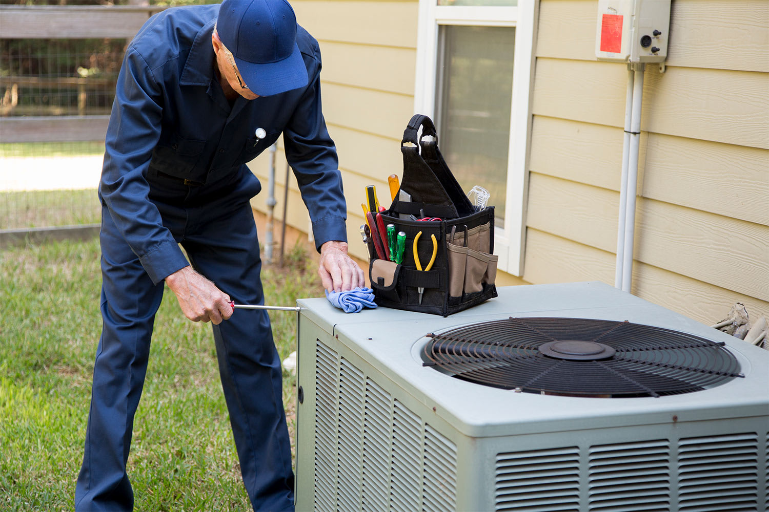 HVAC repairman