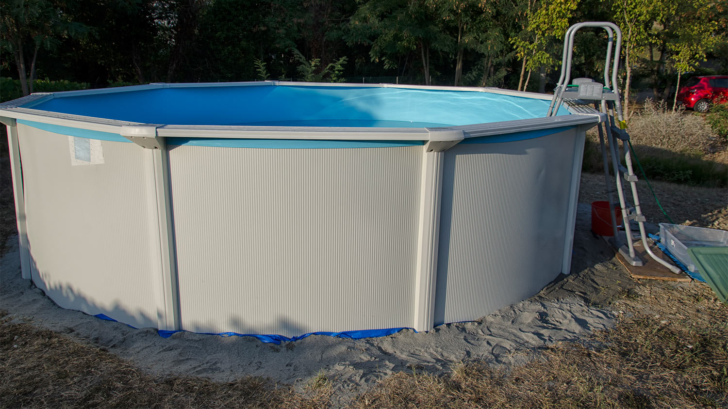 Above Ground Metal frame swimming pool