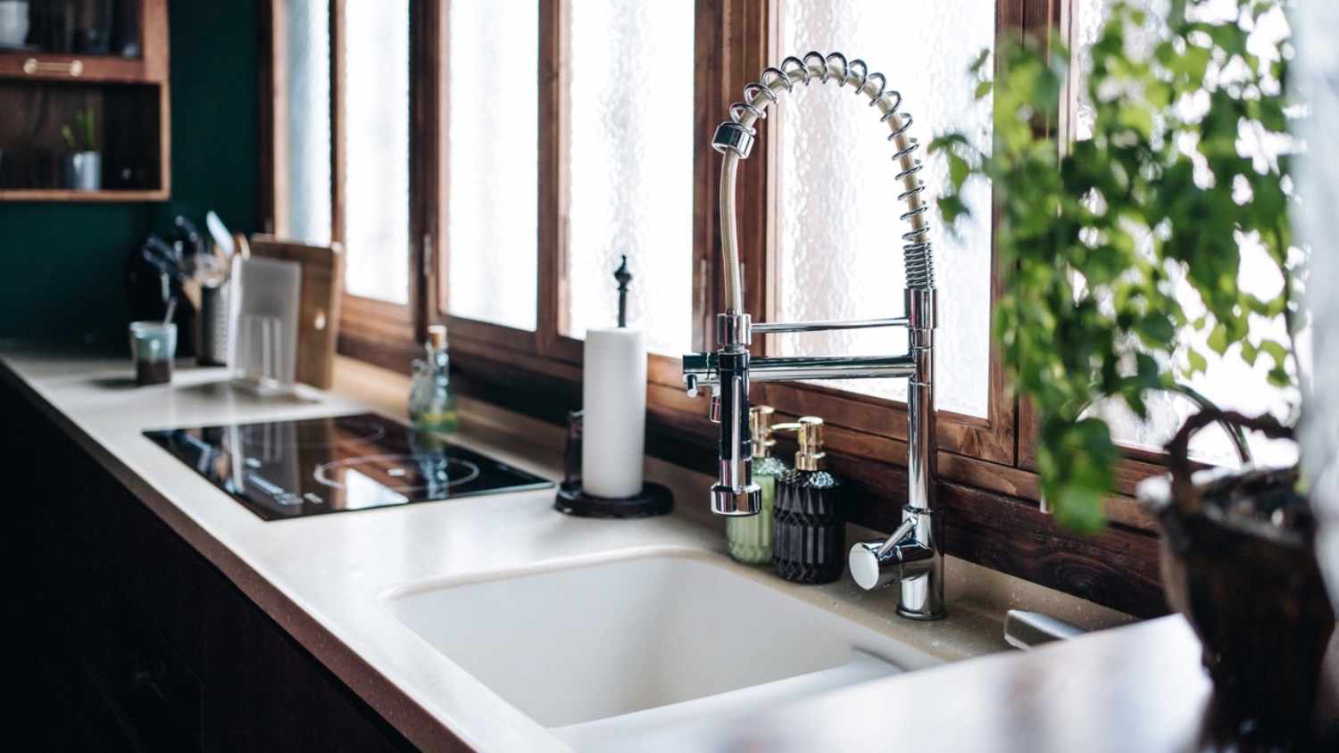 cozy modern kitchen faucet