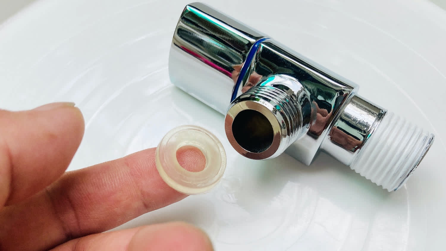 faucet with o ring seal