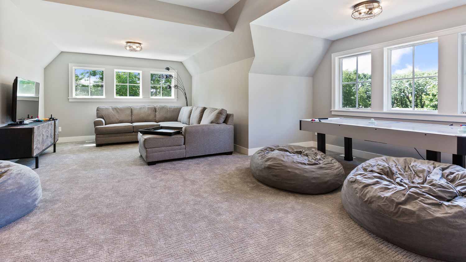 Second floor recreation and game room