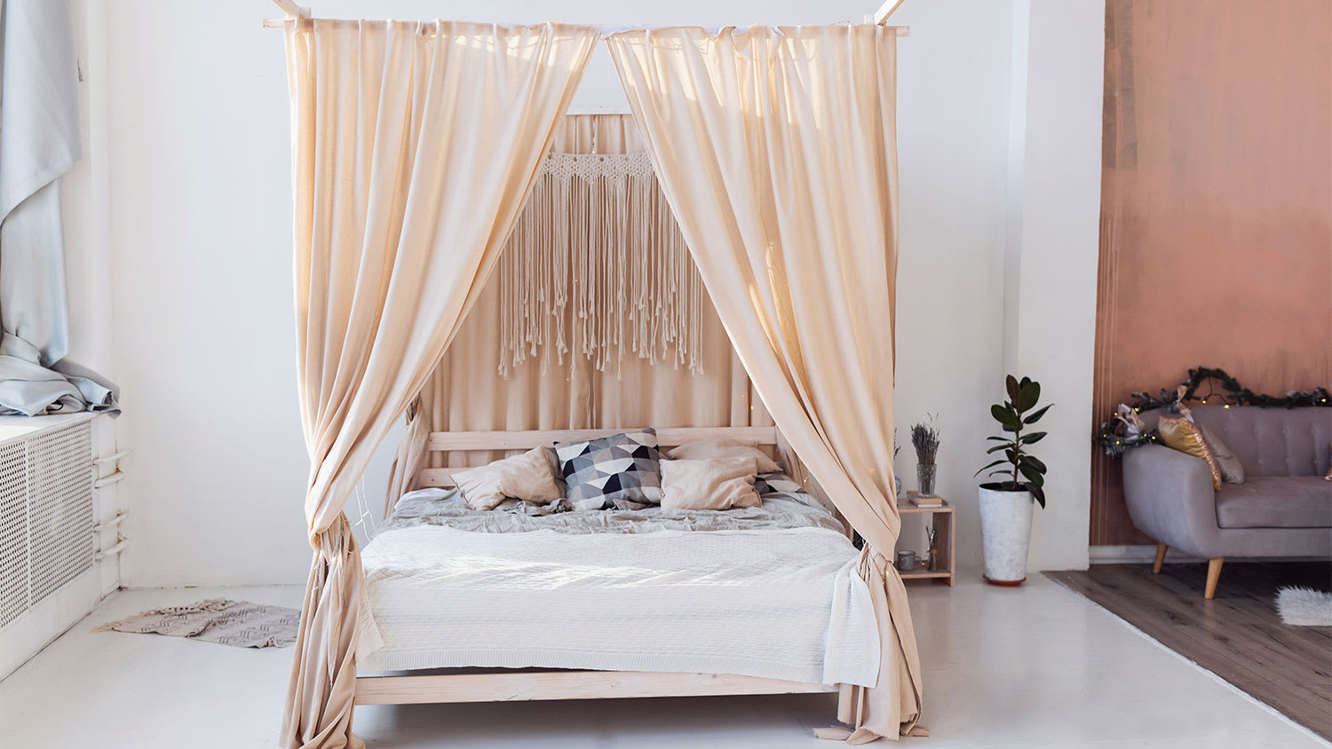 A view of a canopy bed
