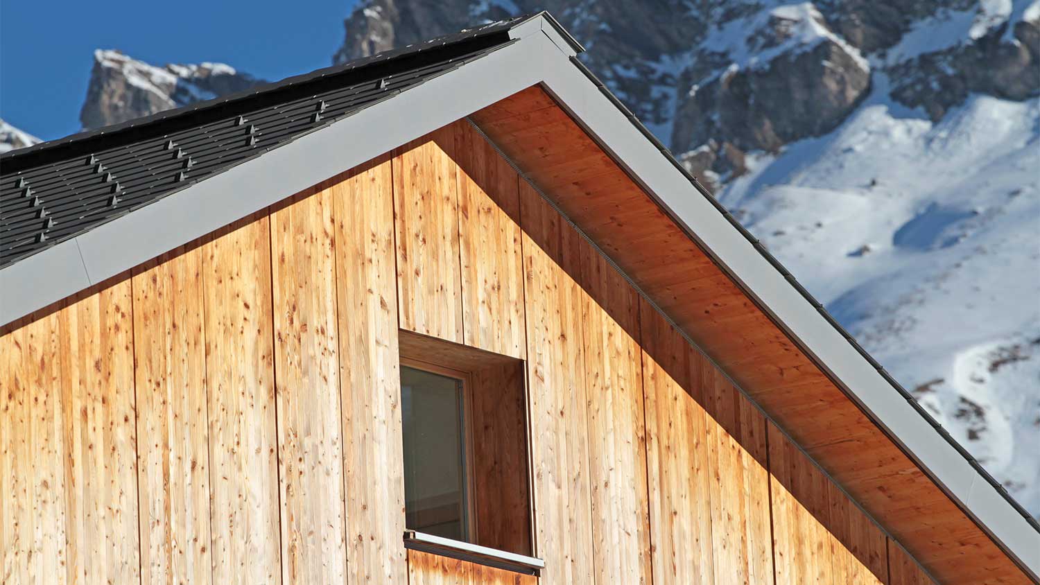 Don’t underestimate the importance of your home’s siding