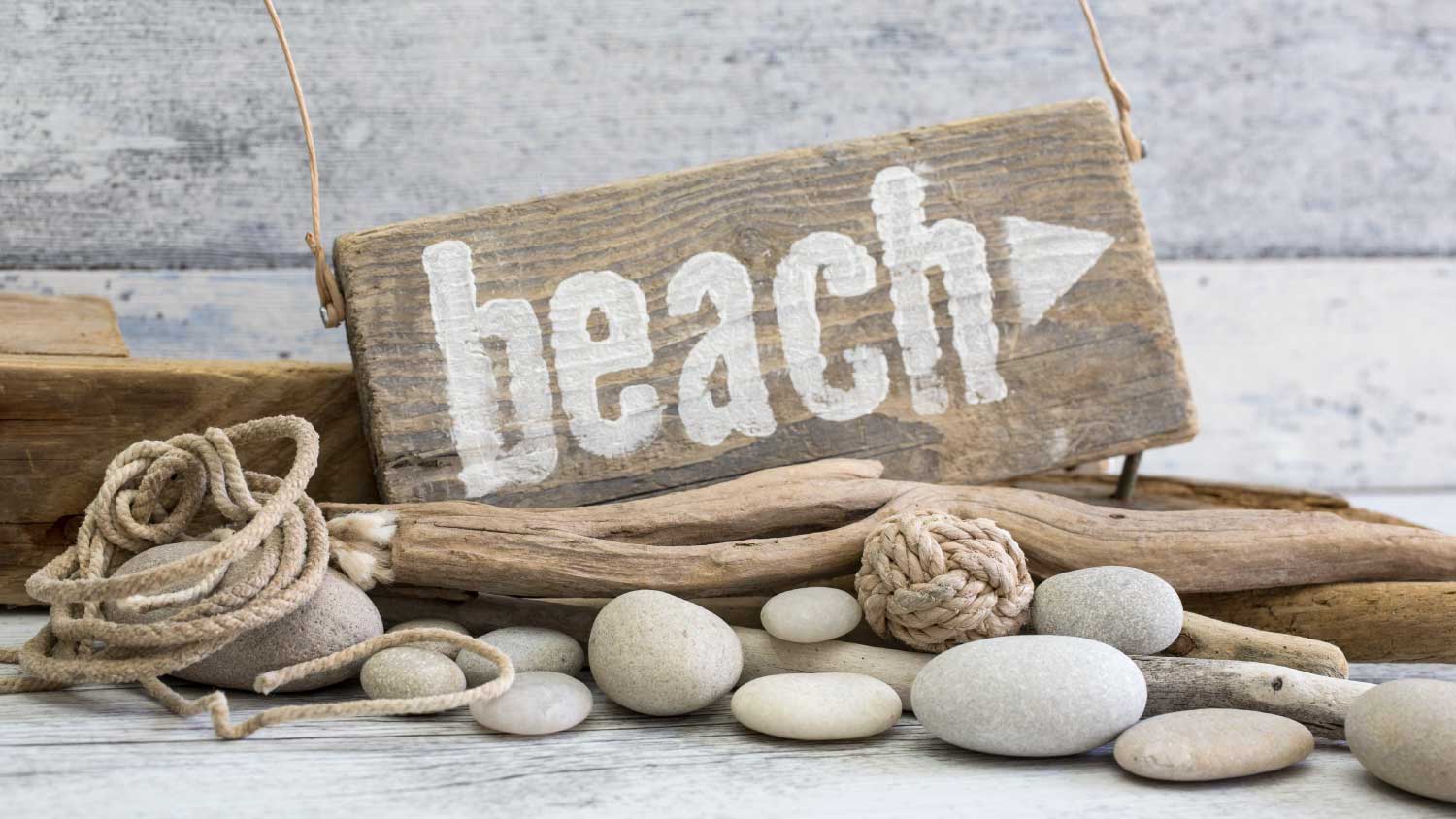 driftwood beach sign
