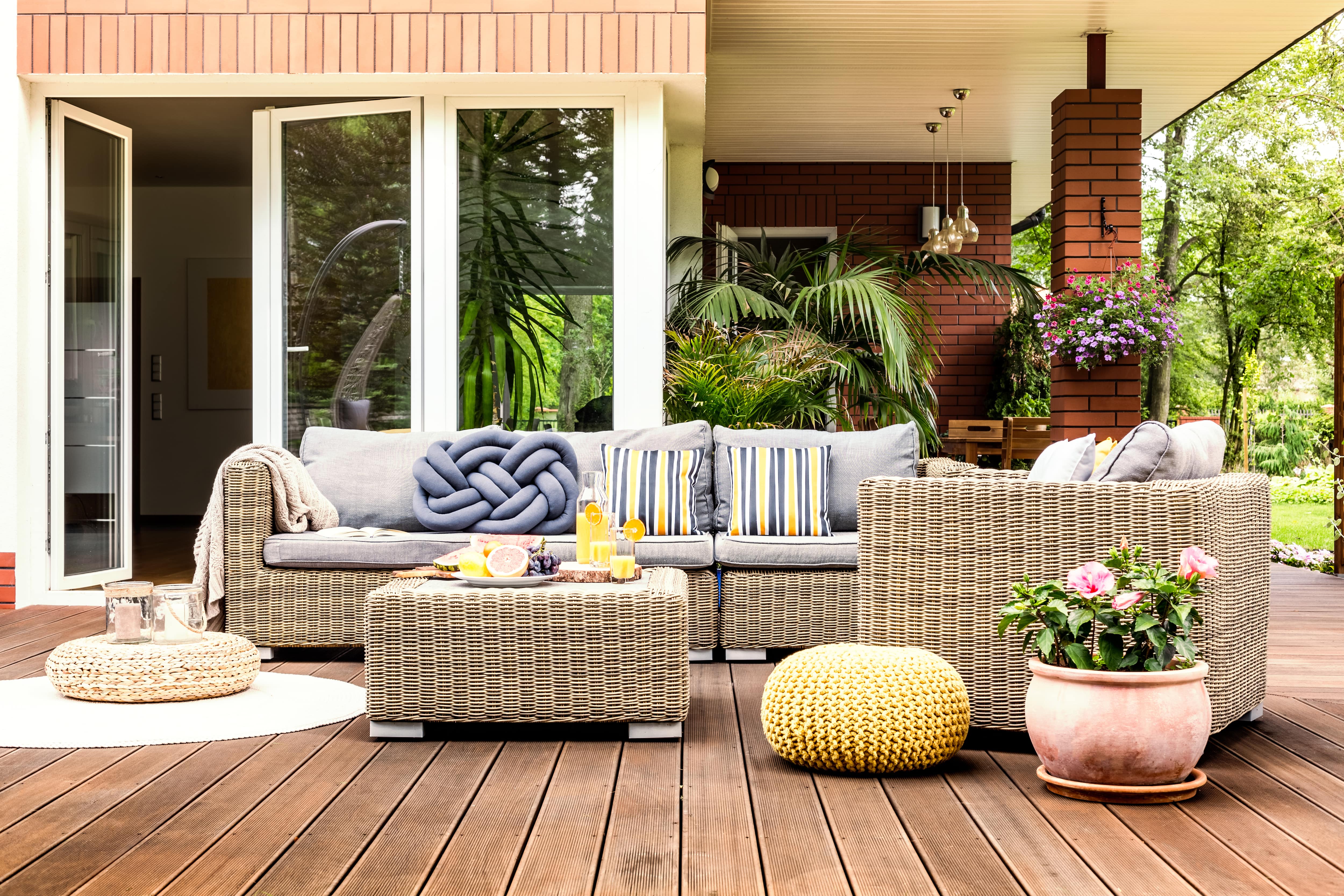 Conversation settee in outdoor living area