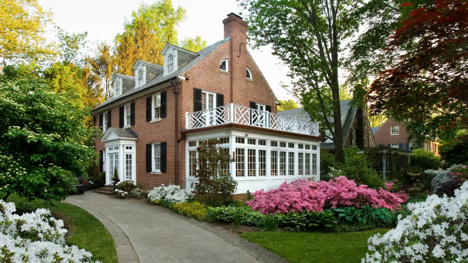 Colonial house on a Spring day