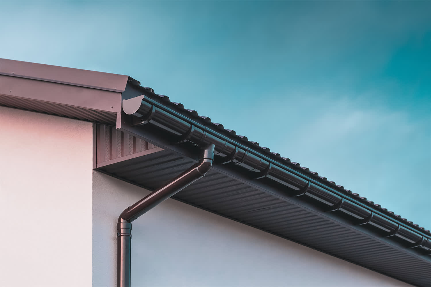 Newly installed gutter