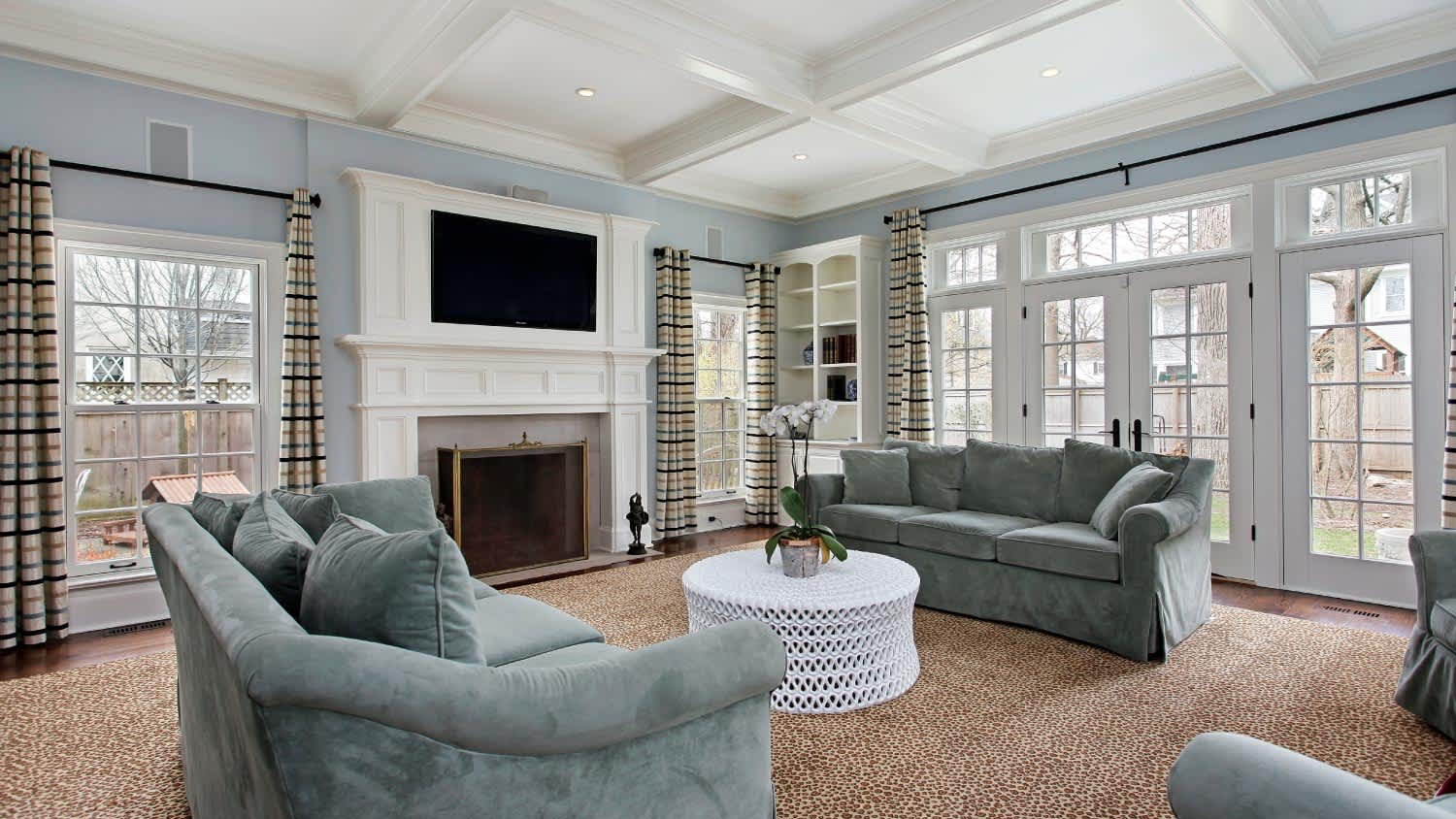 Living room with fireplace