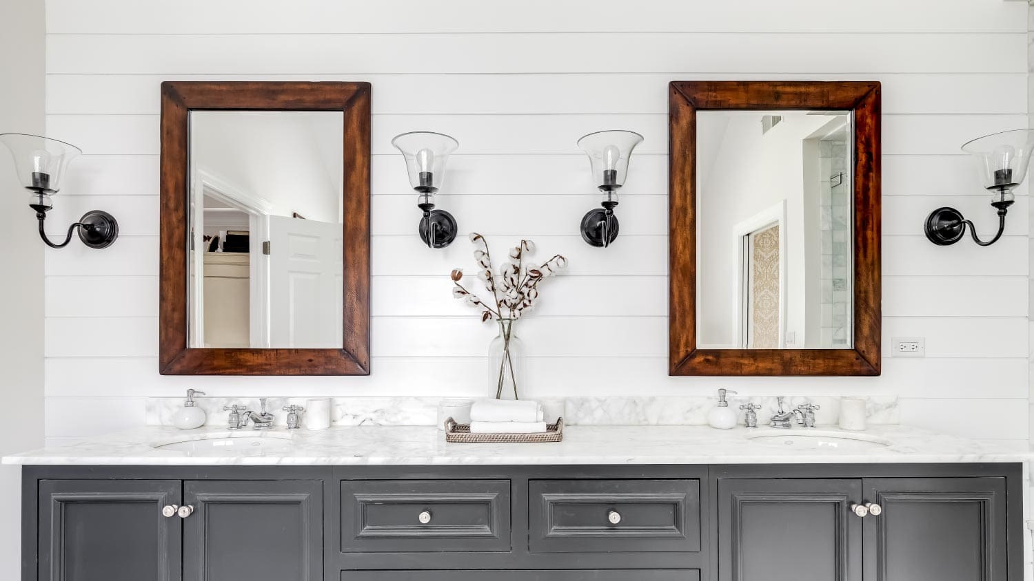 A luxurious renovated bathroom