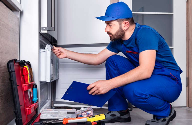 Refrigerator repairman