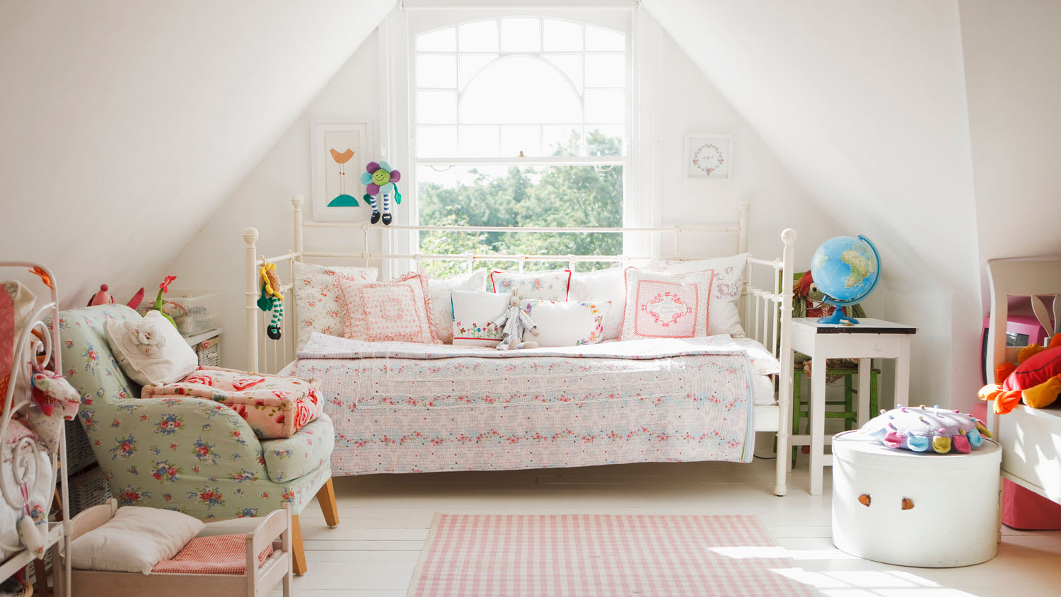 A bright and tranquil nursery
