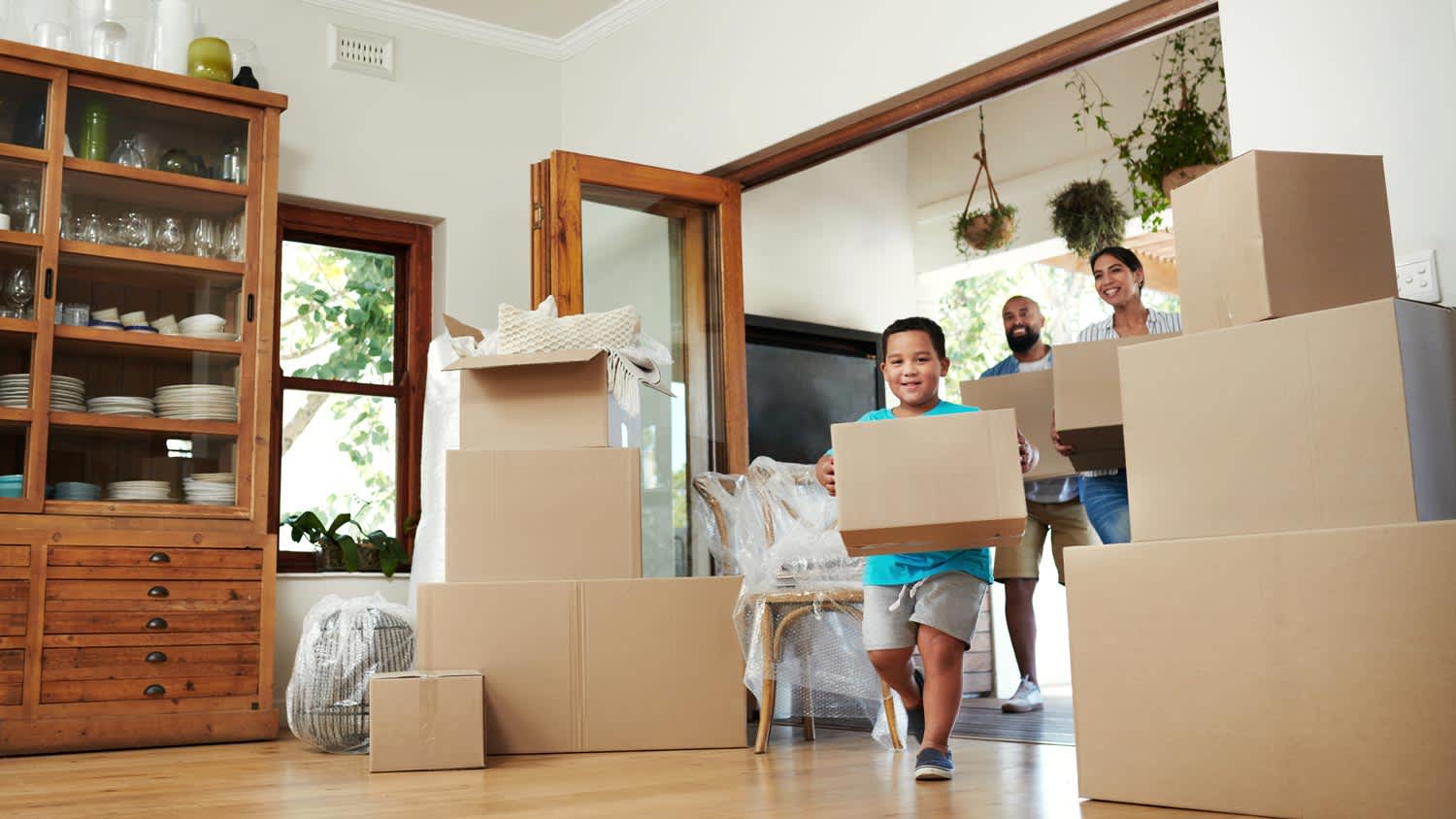 A family moving in their new house
