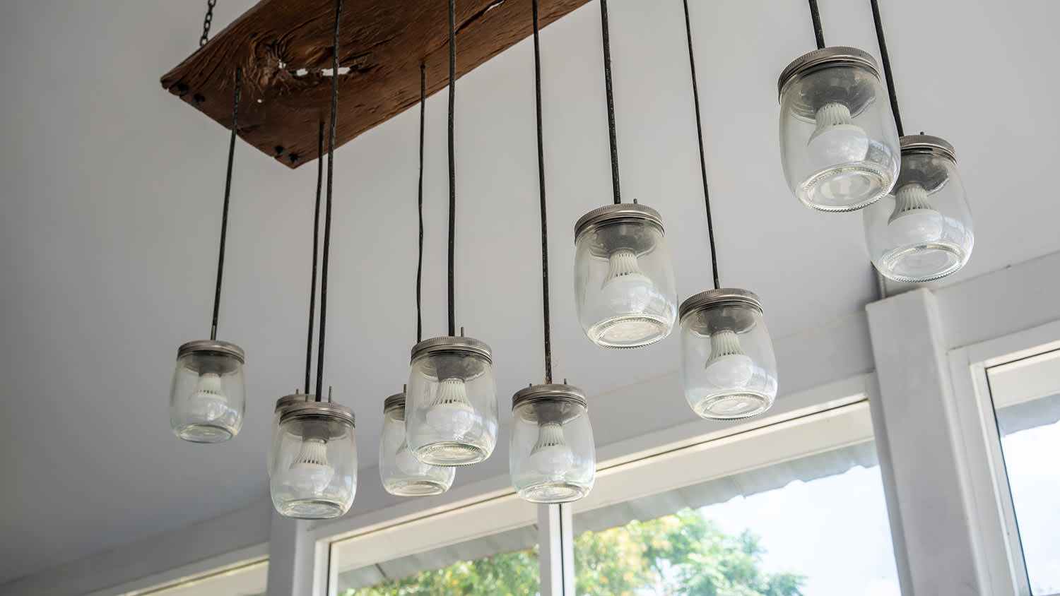 DIY mason jar pendant light