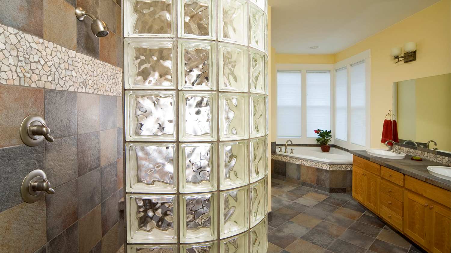 shower with curved glass