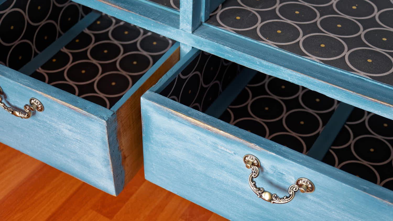 Drawers painted in blue with chalk paint