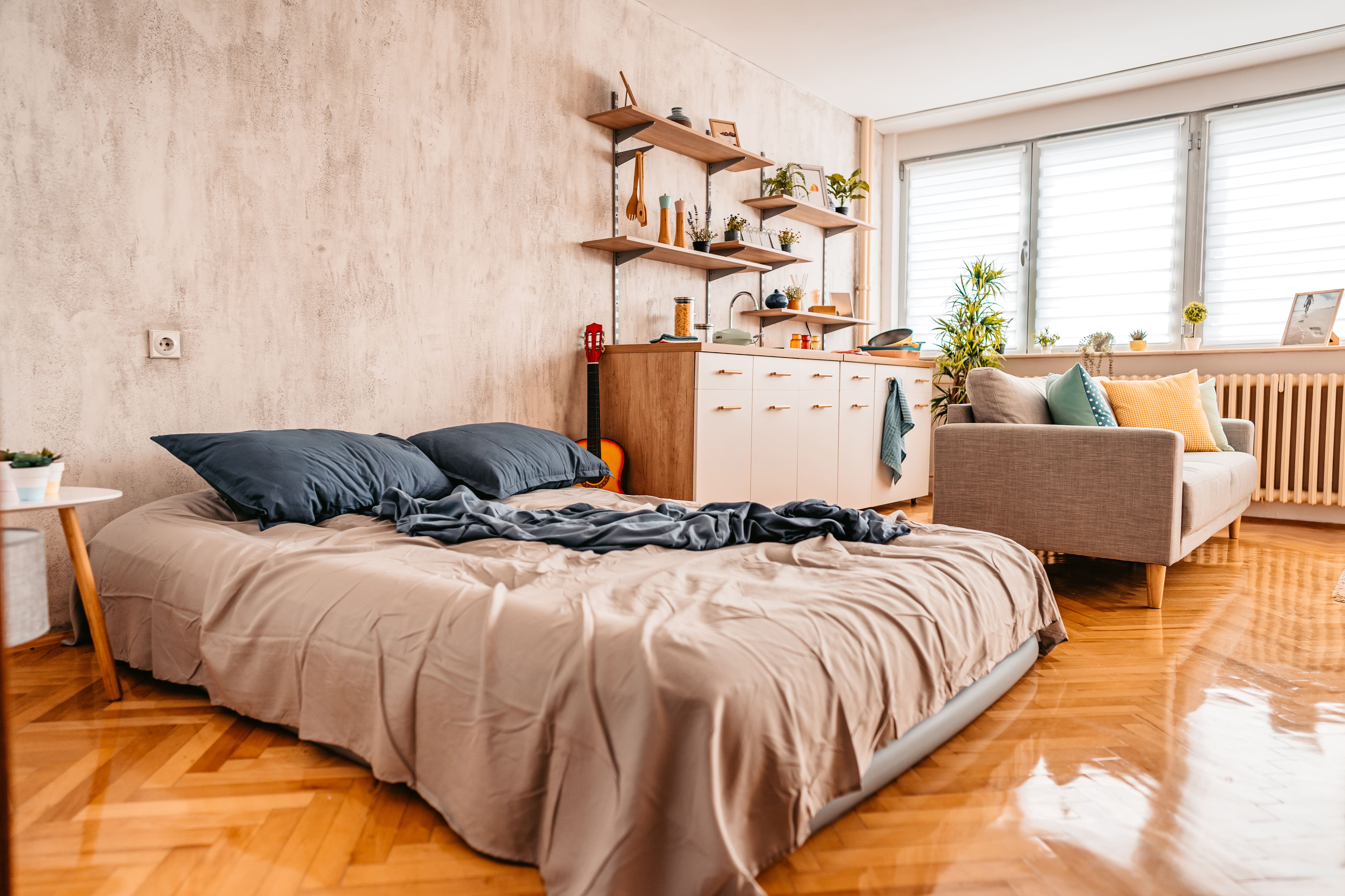 Open-shelving in studio apartment