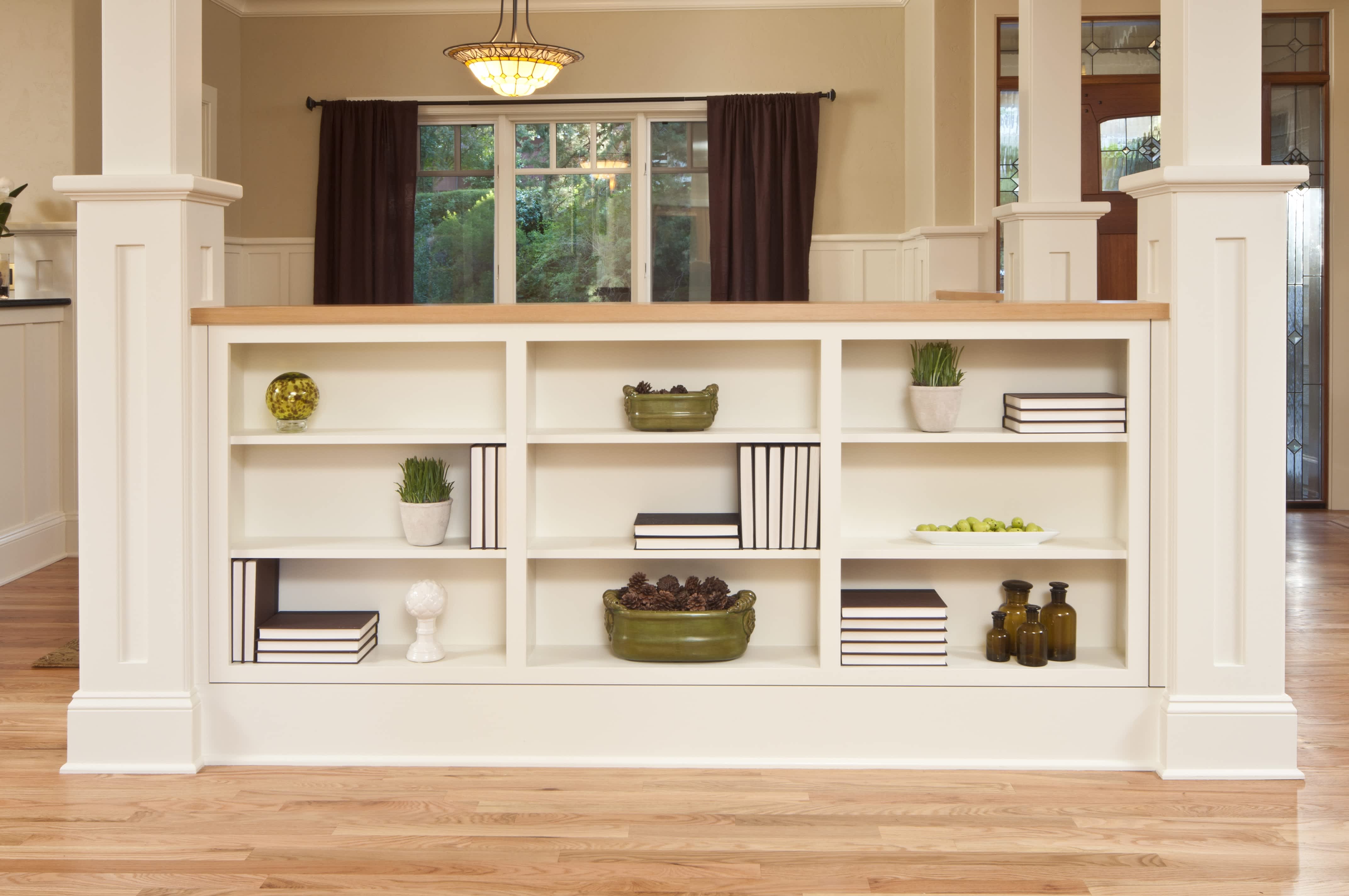 Bookcase built into pillars in home