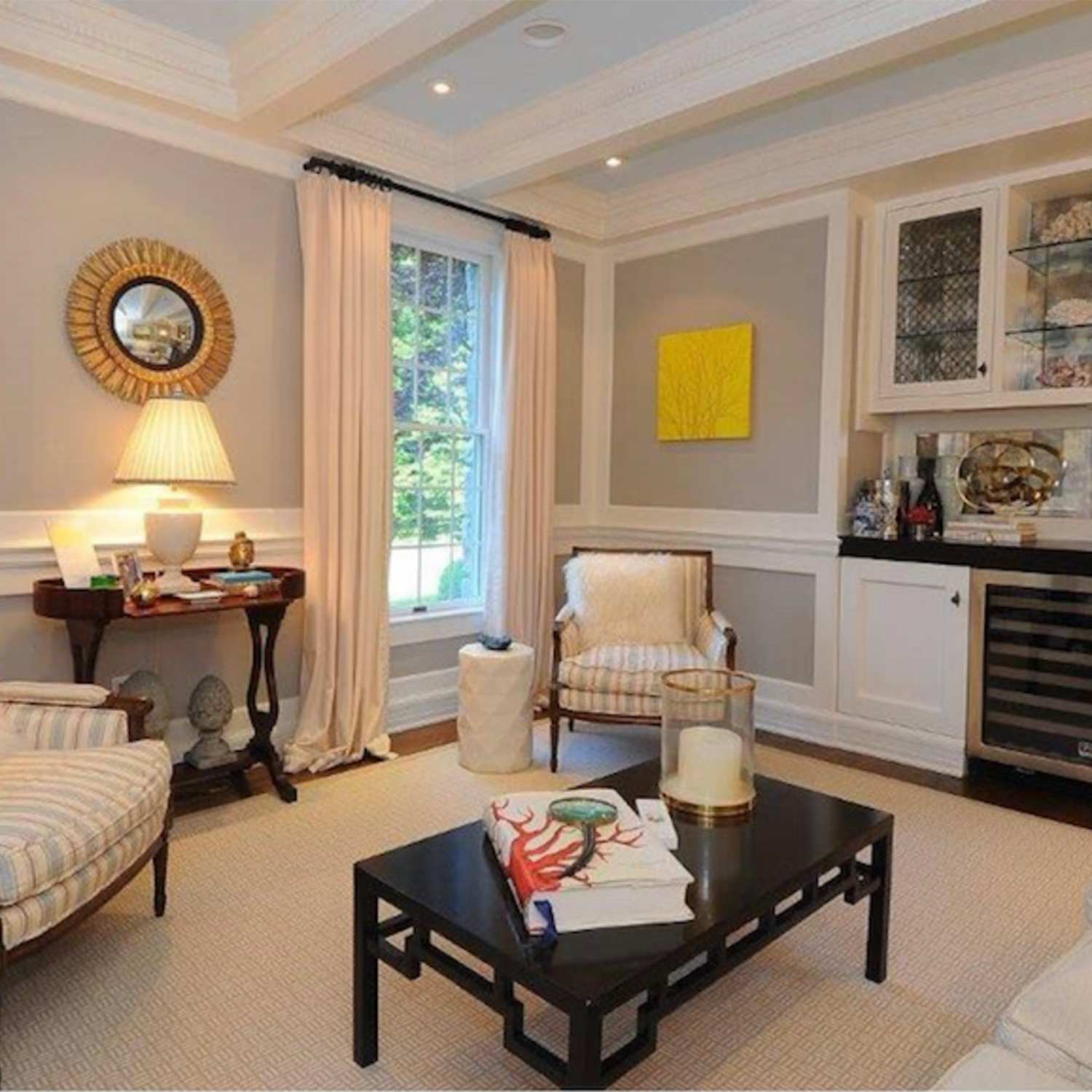 Sitting room with carpet on floors