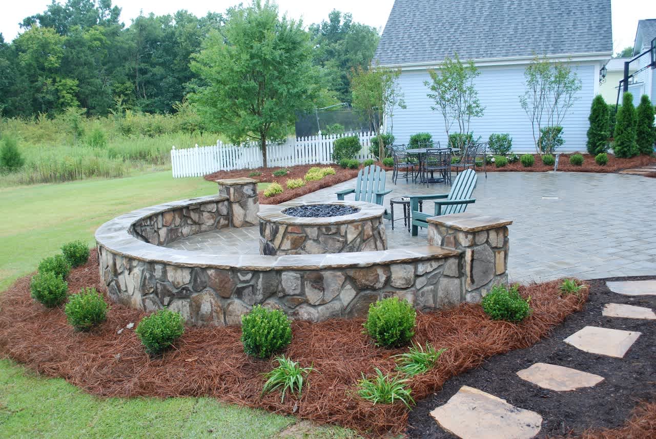 firepit-Charlotte