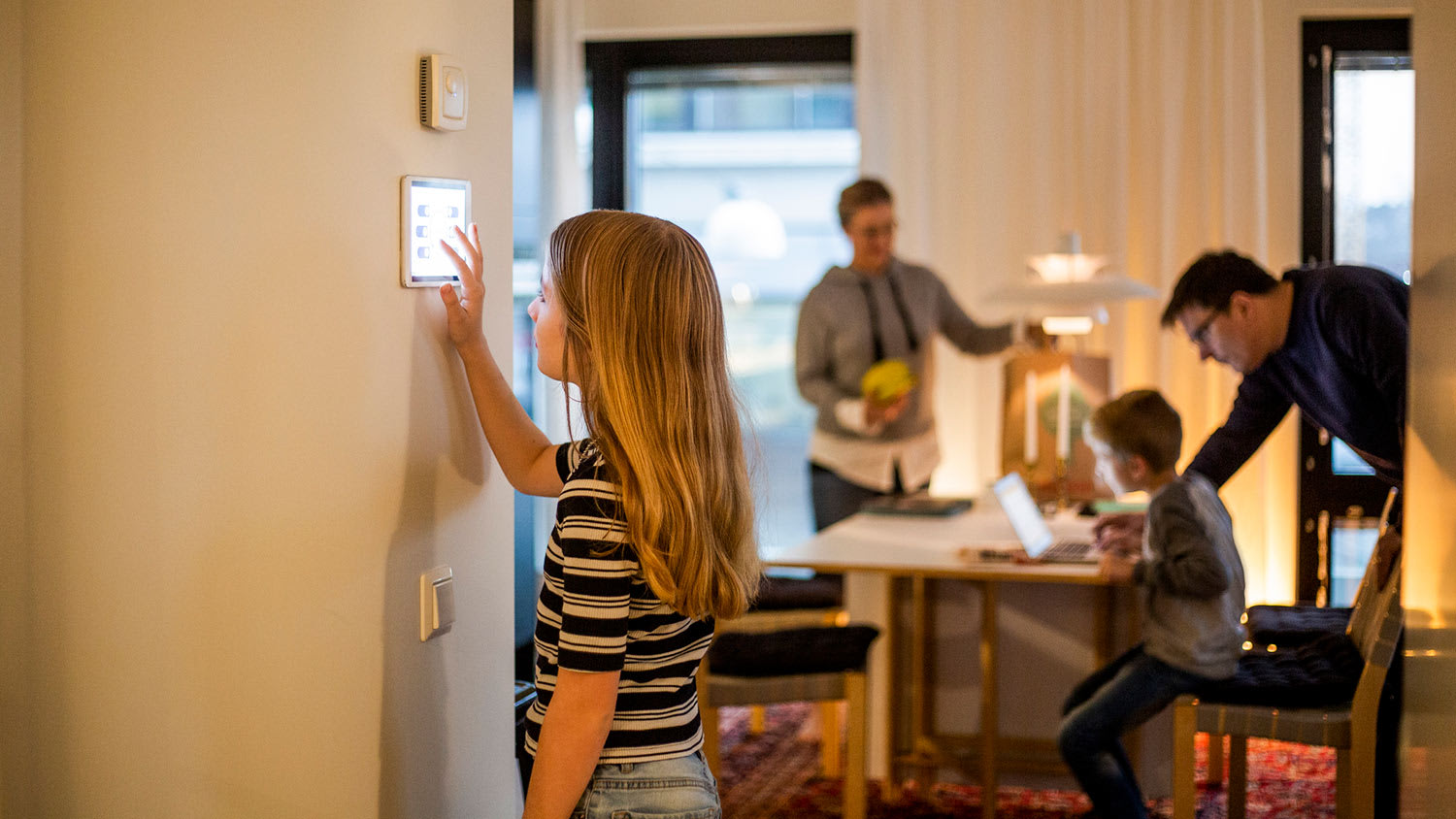 Family uses multiple technological devices