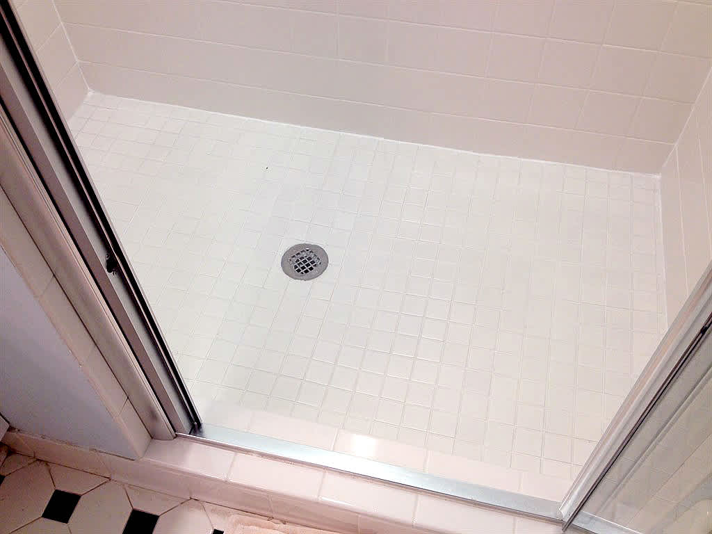 Grout white tiles