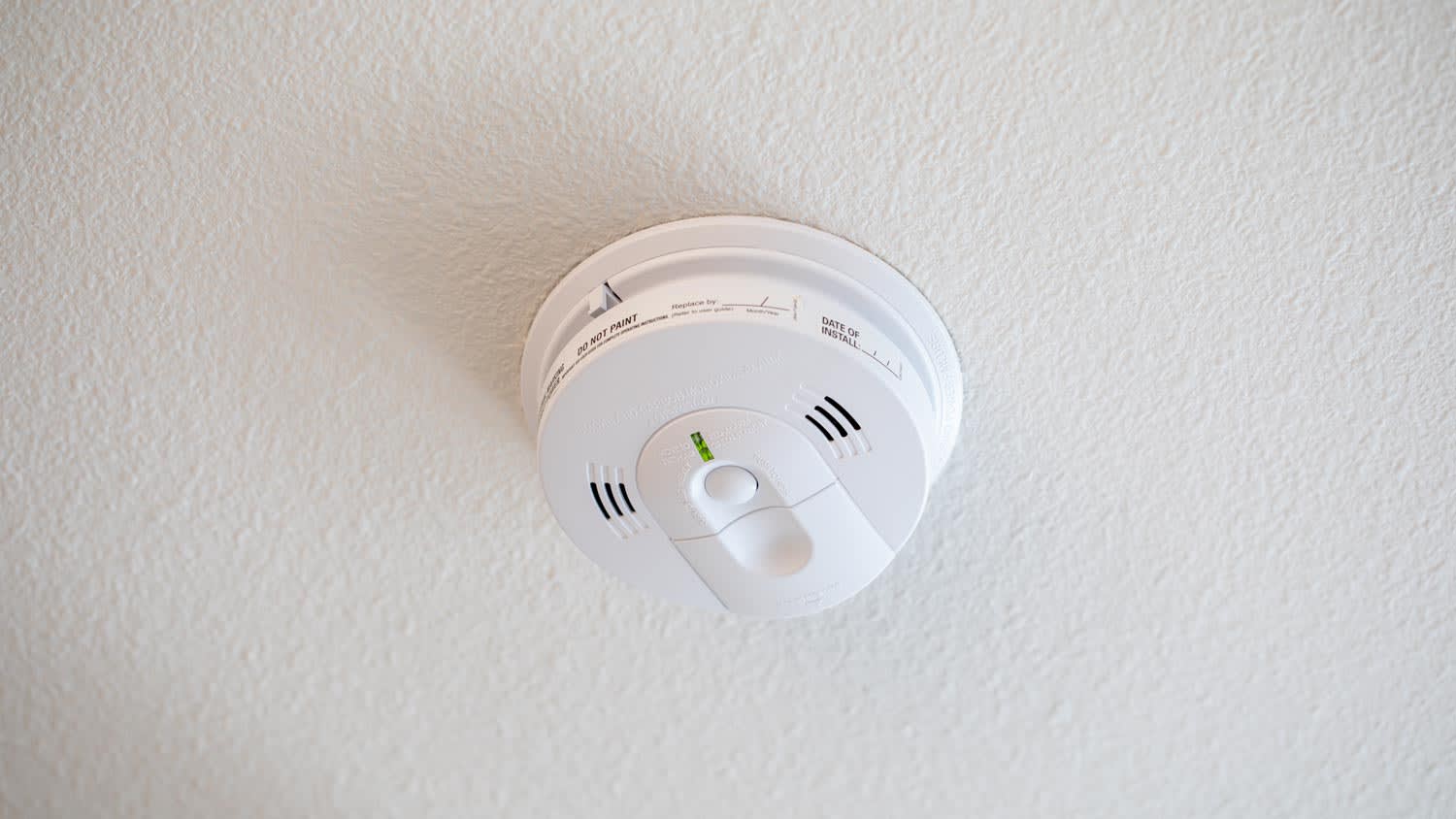 None smoke and carbon monoxide detector