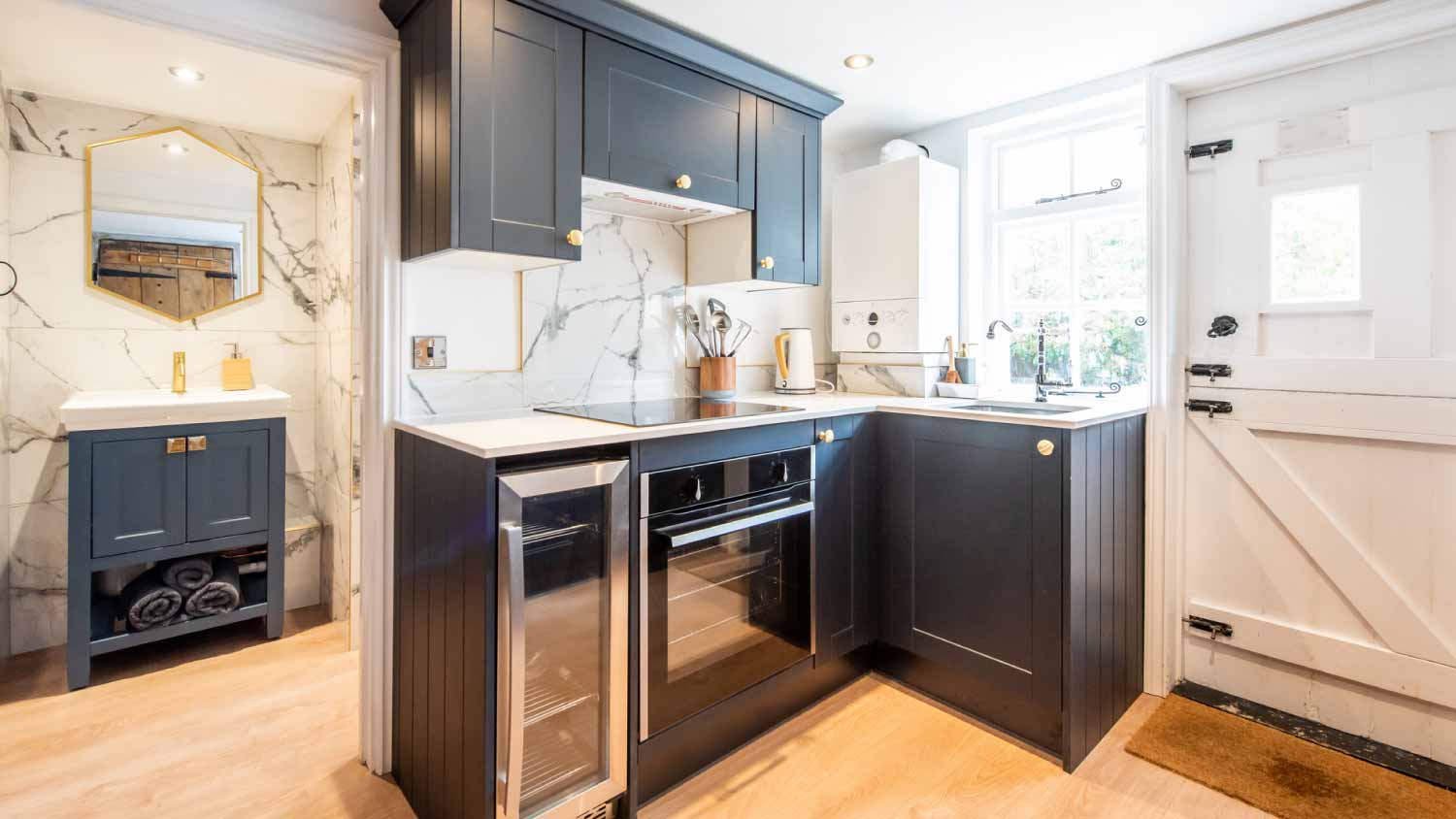 Marble small kitchen