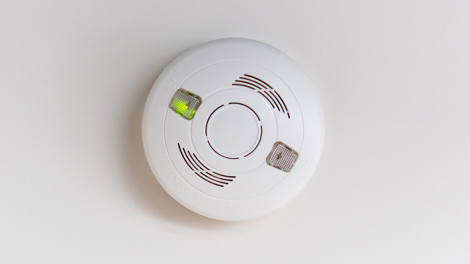 None dual sensor smoke detector