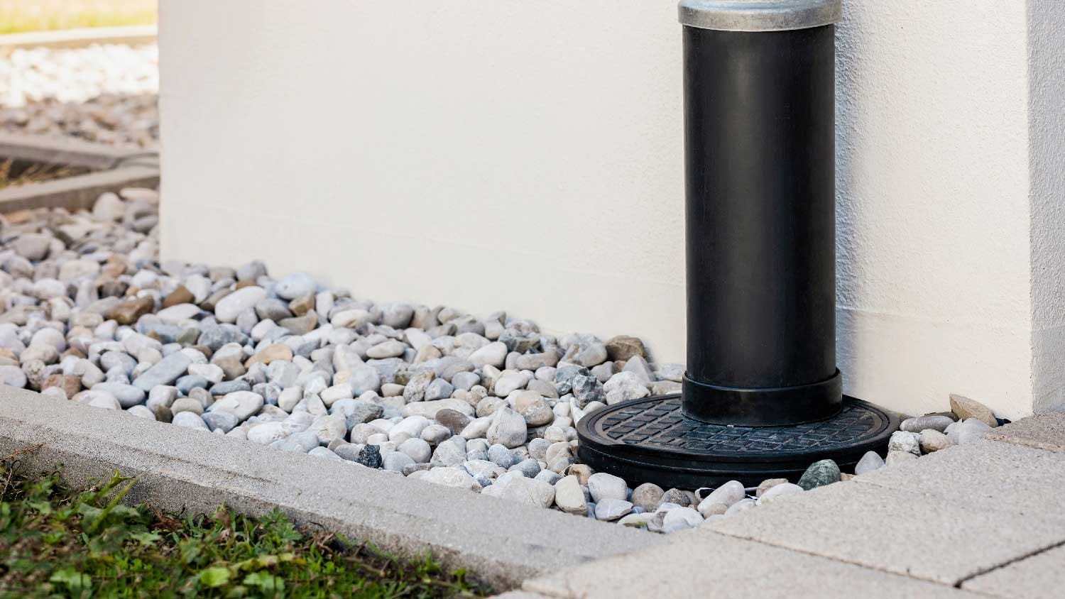 None A french drain covered with gravel