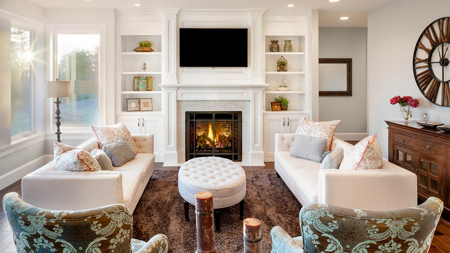 Cozy living room with gas fireplace
