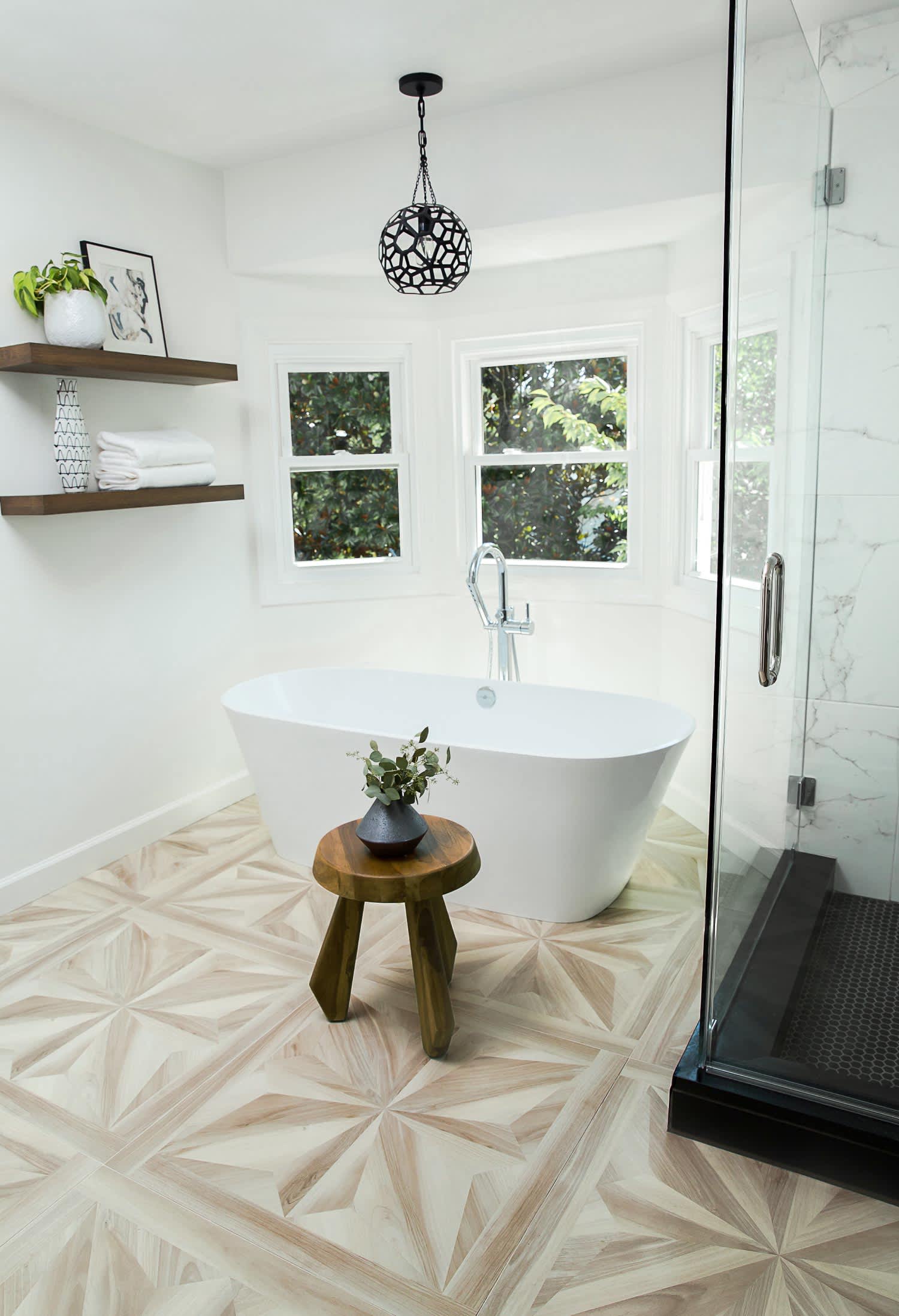 A nice bathroom with natural light