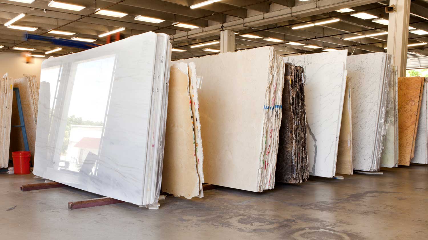 Big granite slabs in a warehouse