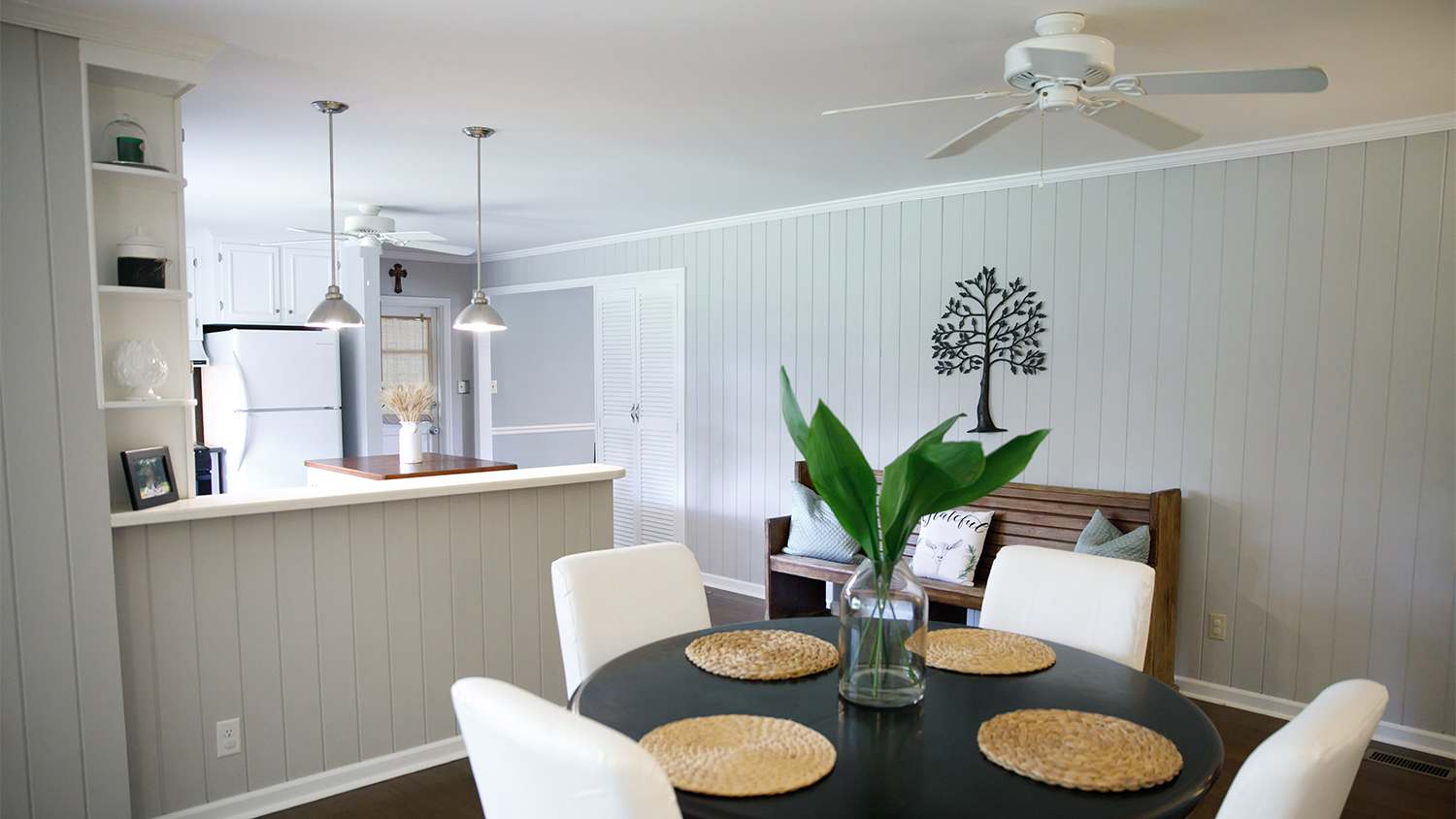 ceiling fan in kitchen dining area