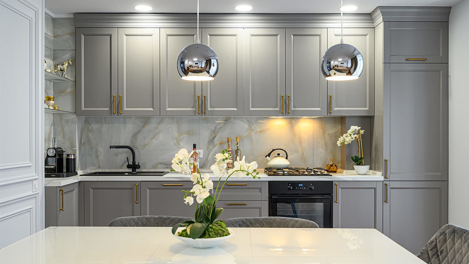 gray kitchen cabinets modern