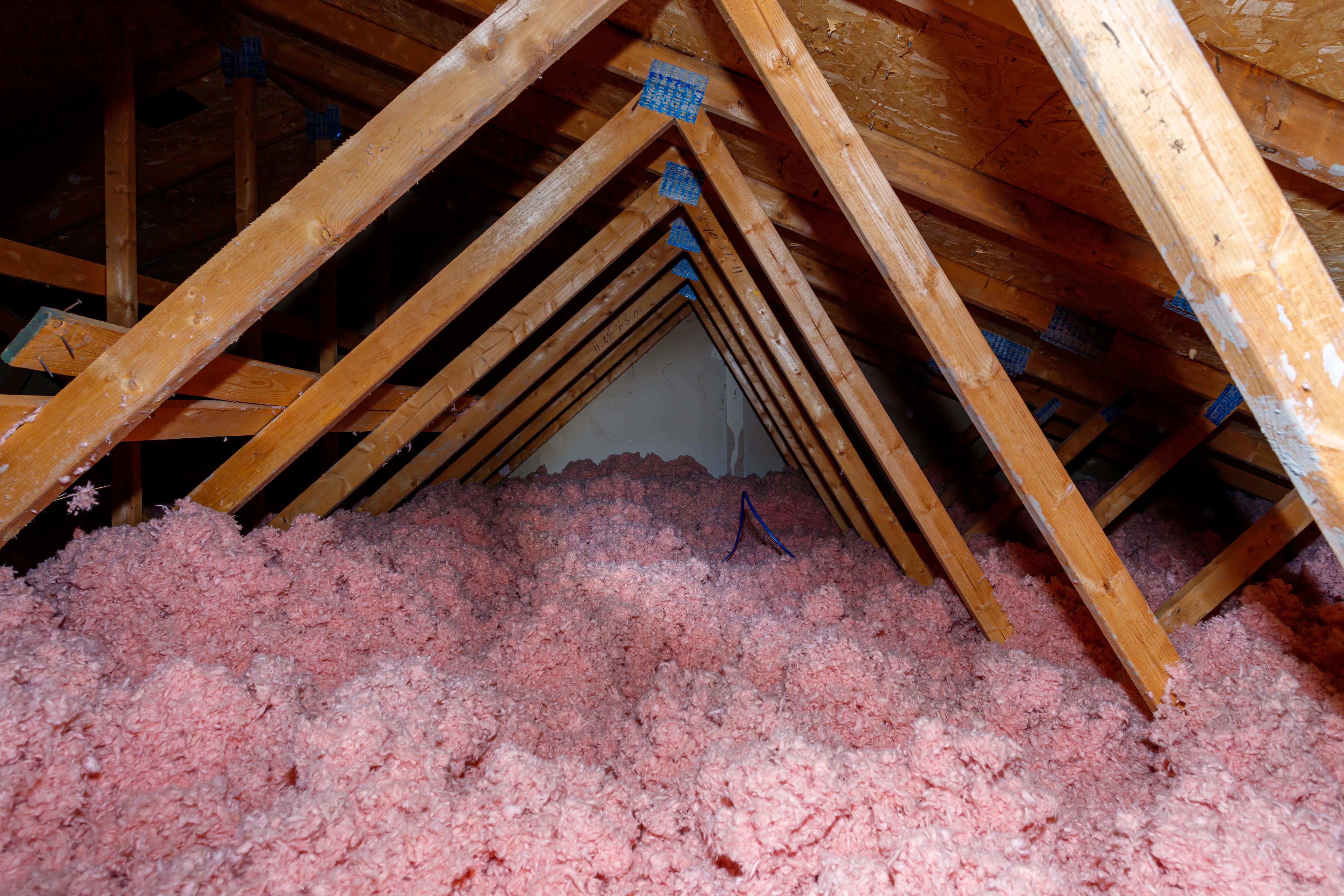 Attic with loose fill insulation