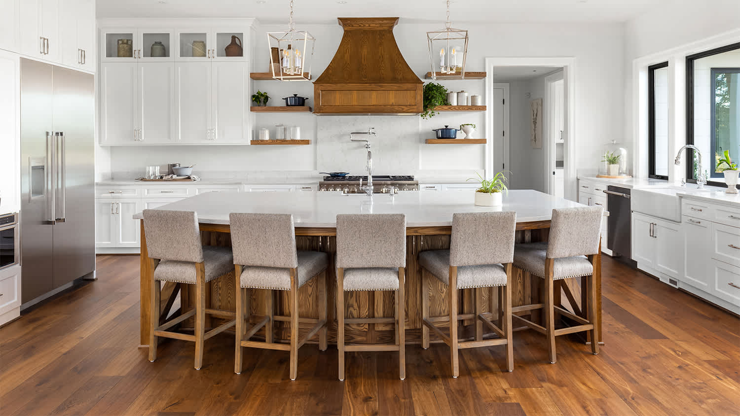 kitchen with wood vinyl floor